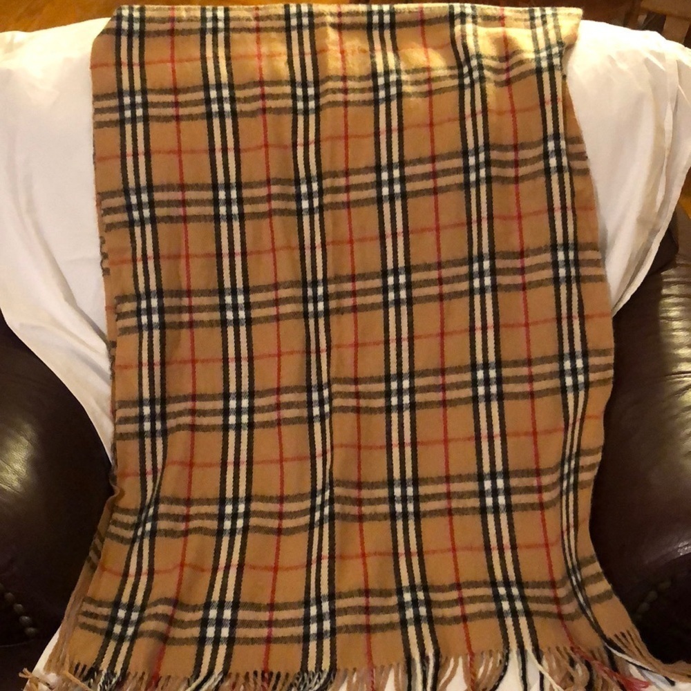 Scarf - Picture 4 of 4